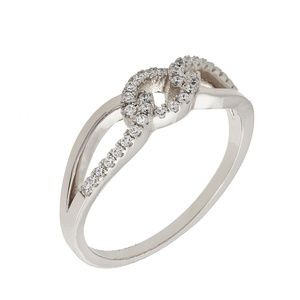 NWT 18k White Gold Plated Women's Size 7 Ring